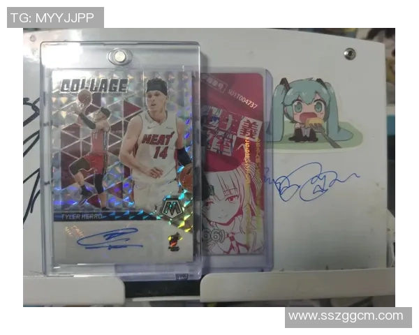 球星卡足球马赛克蓝镭射珍藏版闪耀登场引领收藏热潮 球星卡足球马赛克蓝镭射珍藏版闪耀登场引领收藏热潮